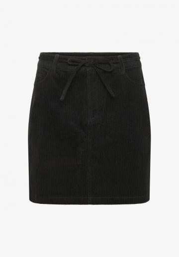 Юбка с накладными карманами