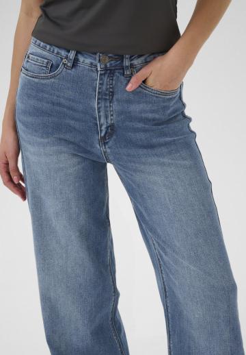 Клешеные джинсы