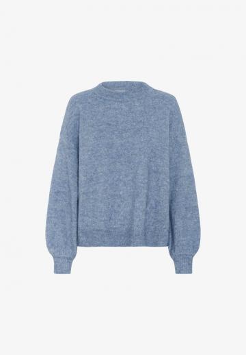 Длинный пуловер