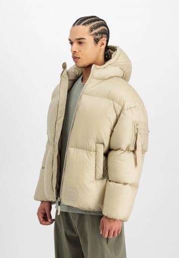 Зимняя куртка