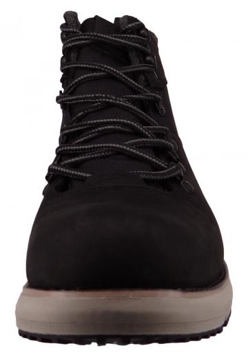 Зимние ботинки