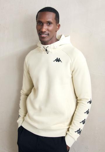 Спортивная кофта