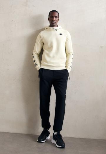 Спортивная кофта