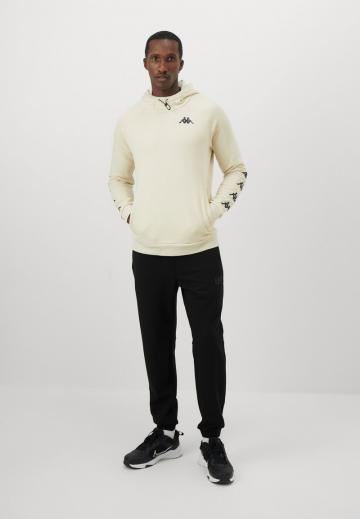 Спортивная кофта