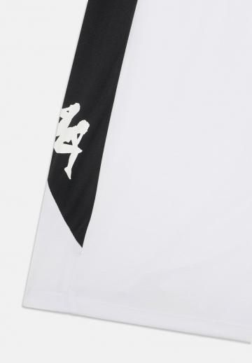 Спортивныве шорты