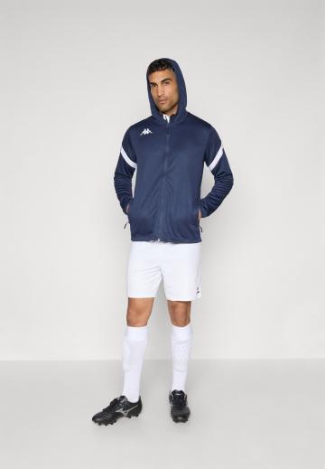 Спортивная куртка