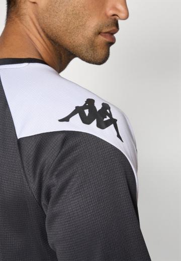 Спортивная кофта