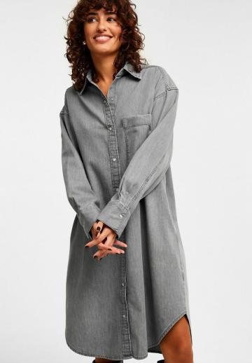 Джинсовое платье