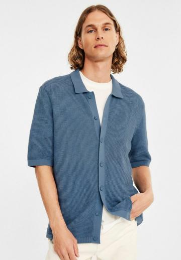 Вязаная кофта