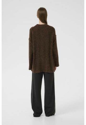 Длинный пуловер