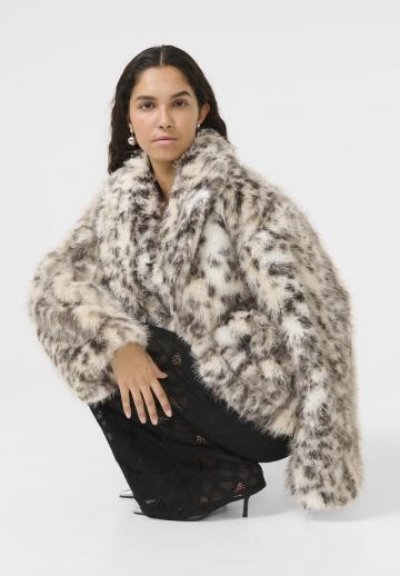 Зимняя куртка