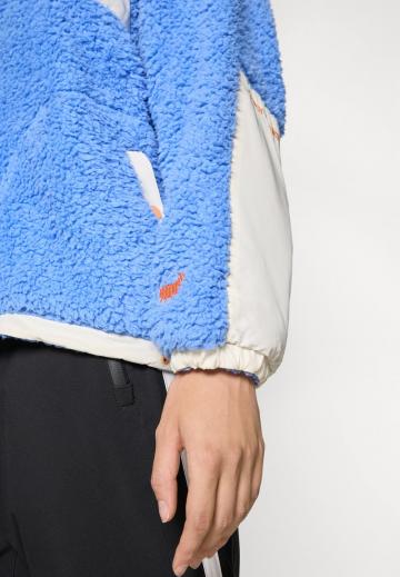 Спортивная толстовка