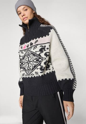 Спортивная толстовка