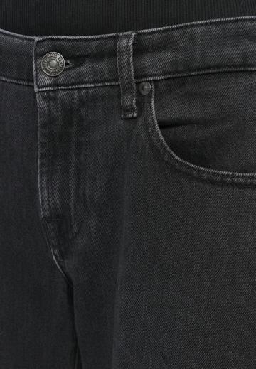 Свободные джинсы