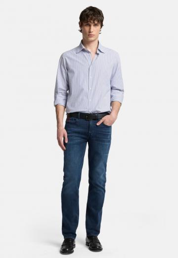 Узкие джинсы