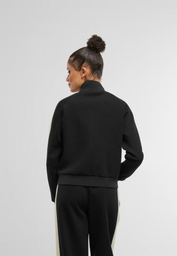 Спортивная куртка