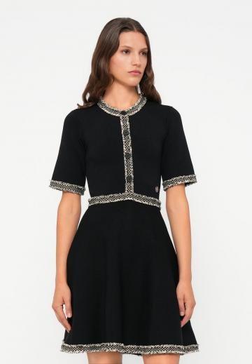 Вязаное платье