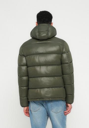 Зимняя куртка