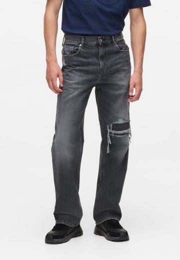 Прямые джинсы