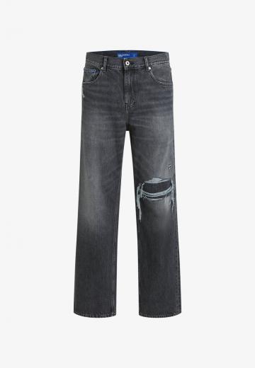 Прямые джинсы