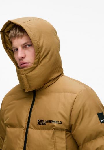 Зимняя куртка