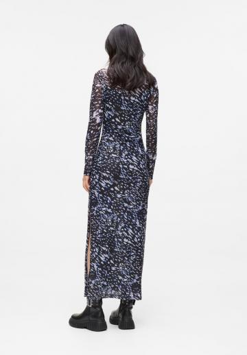 Платье футляр