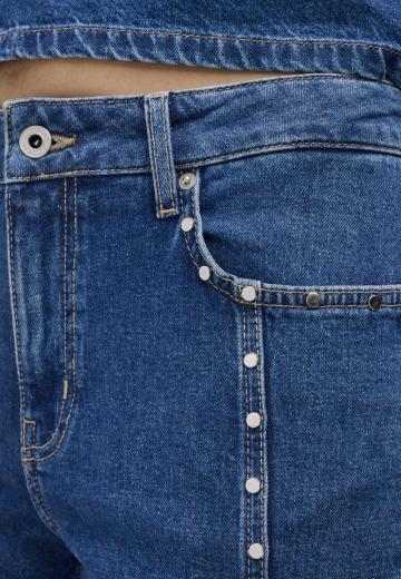 Прямые джинсы