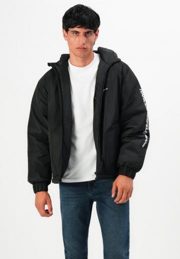 Зимняя куртка