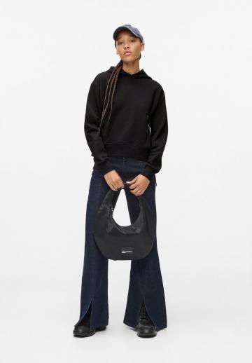 Пуловер с капюшоном