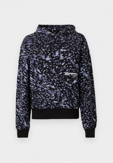 Пуловер с капюшоном