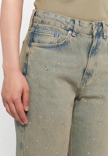 Свободные джинсы