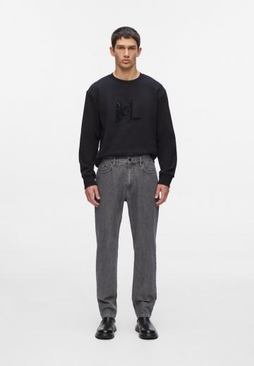 Прямые джинсы