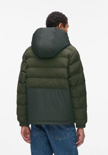 Зимняя куртка