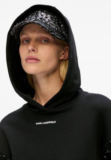 Пуловер с капюшоном