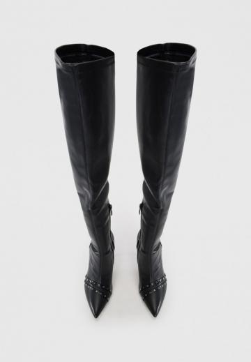 Высокие сапоги