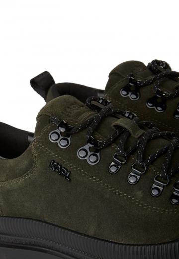 Ботинки на шнуровке