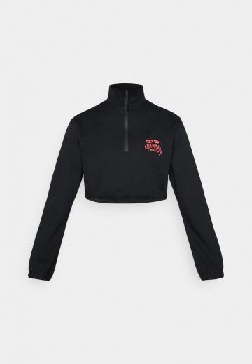 Спортивная толстовка