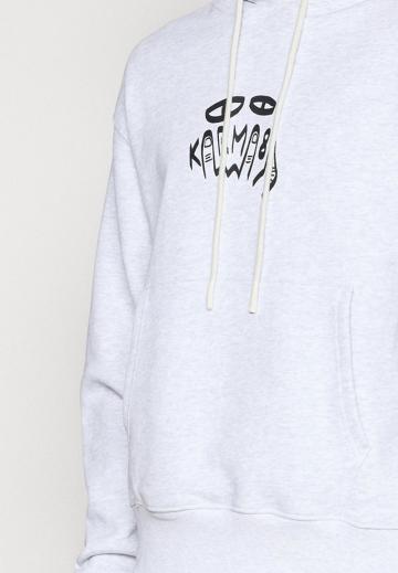 Спортивная кофта