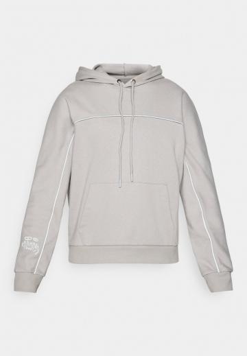 Спортивная толстовка