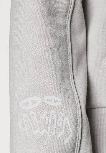 Спортивная толстовка