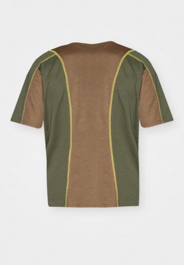 Спортивная майка