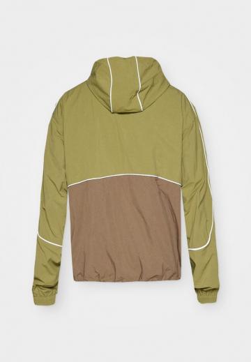 Куртка-дождевик