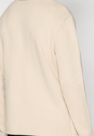 Спортивная кофта