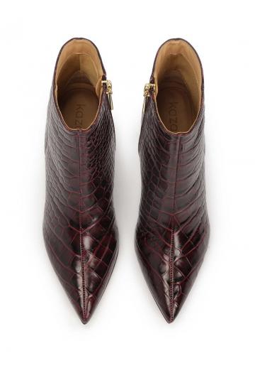 Полусапожки на высоком каблуке