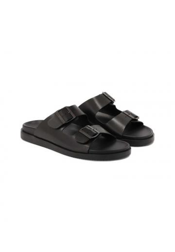 Шлепанцы