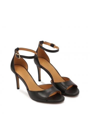 Туфли с открытым носом