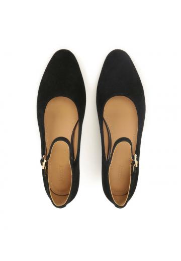 Туфли на высоком каблуке