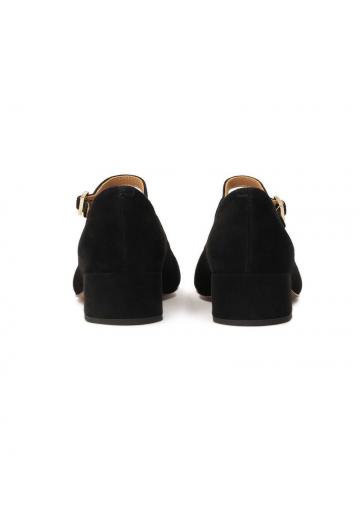 Туфли на высоком каблуке