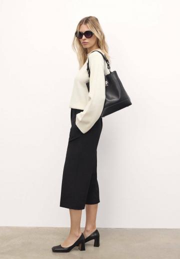 Туфли с высоким носом