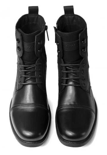 Ботинки на шнуровке